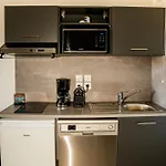 2pers, Terrasse Et Parking Apartmán *